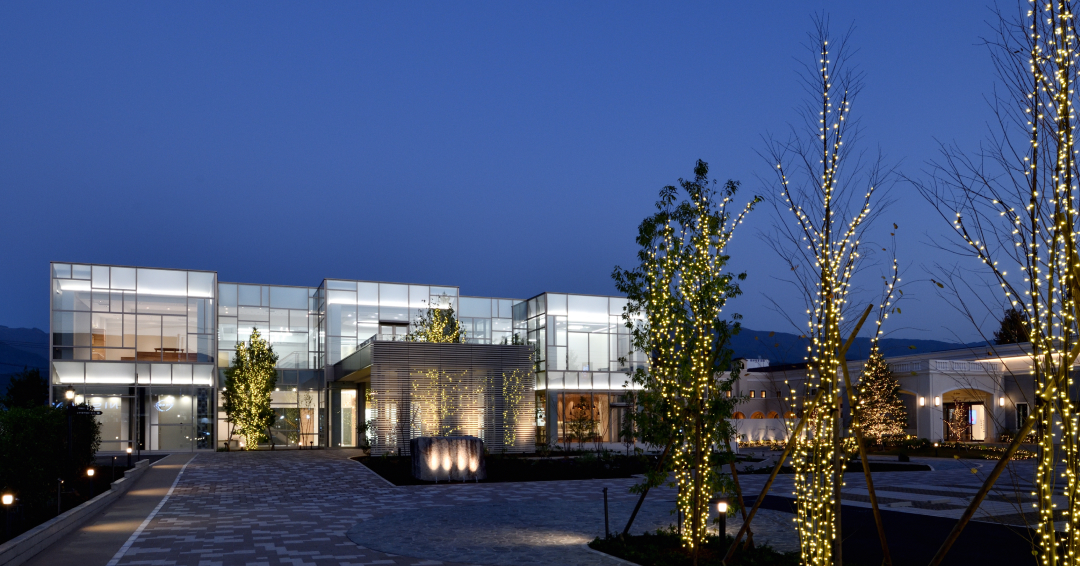 アステップ信州 本社棟