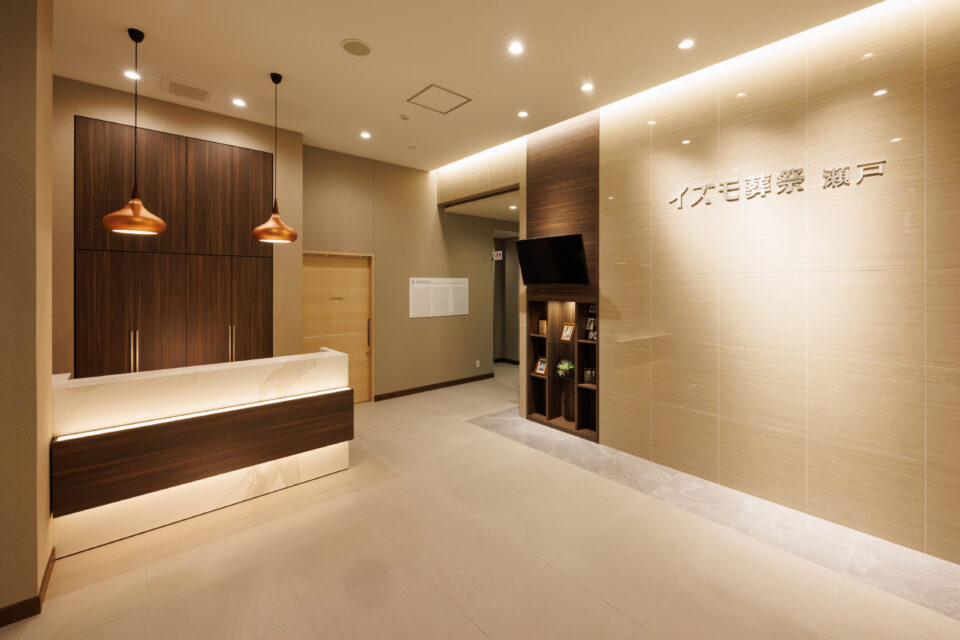 IMG_6868_瀬戸_リリーエントランスホール